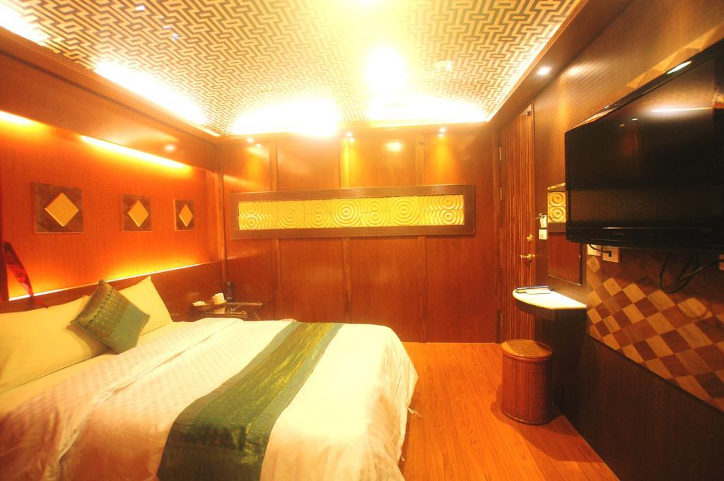 Hong Ben Hotel Kenting Exterior photo